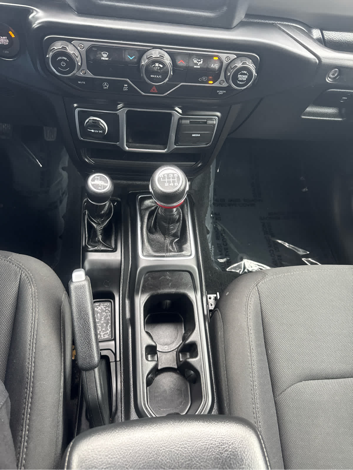 2022 Jeep Wrangler Sport