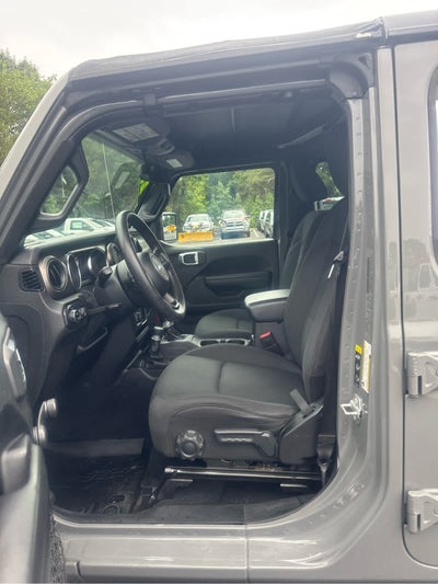 2020 Jeep Gladiator Sport