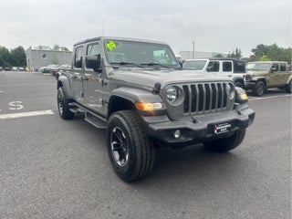 2020 Jeep Gladiator Sport