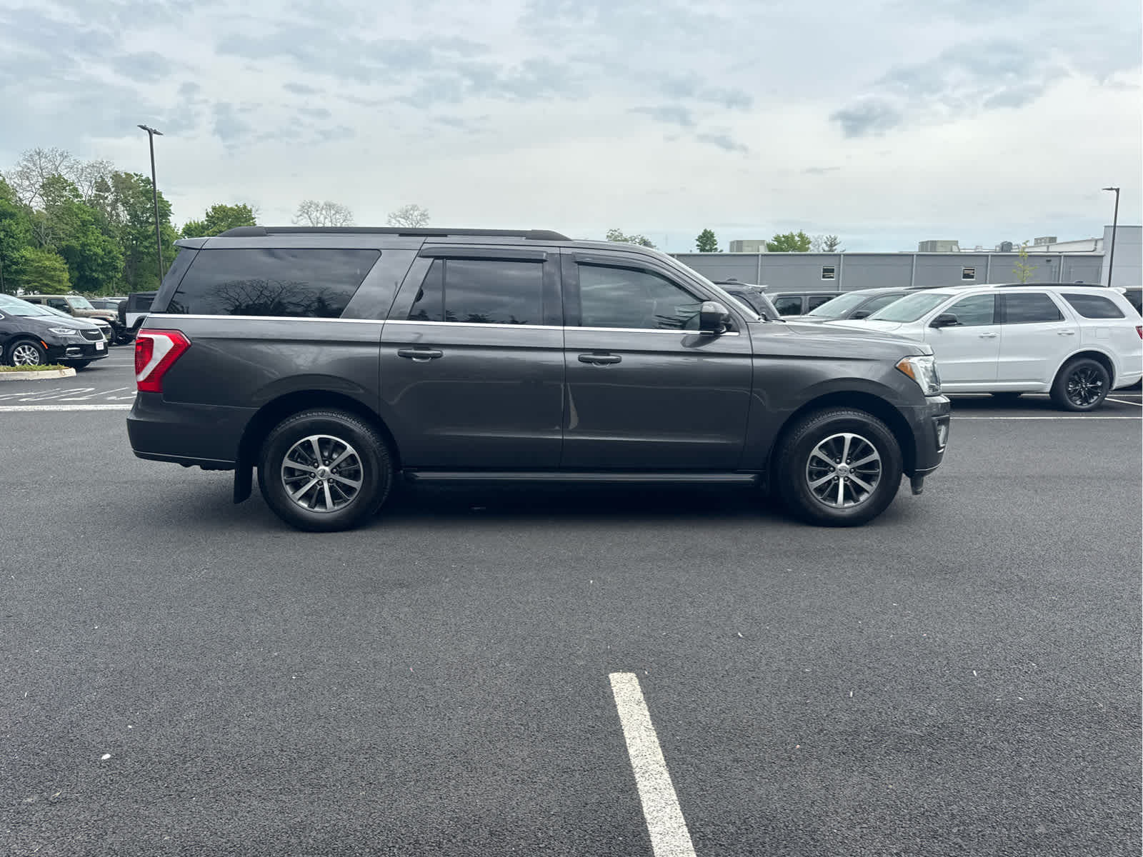 2021 Ford Expedition Max XLT