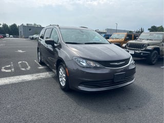 2020 Chrysler Voyager LXI