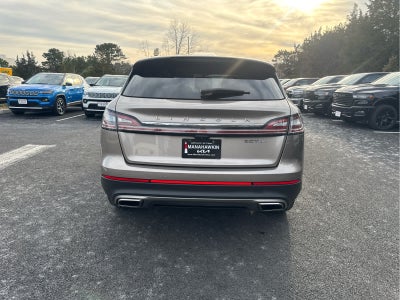 2020 Lincoln Nautilus Reserve