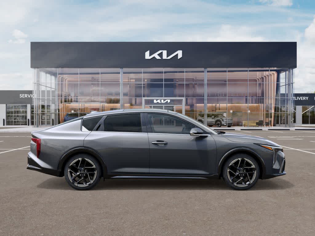 2025 Kia K4 GT-Line