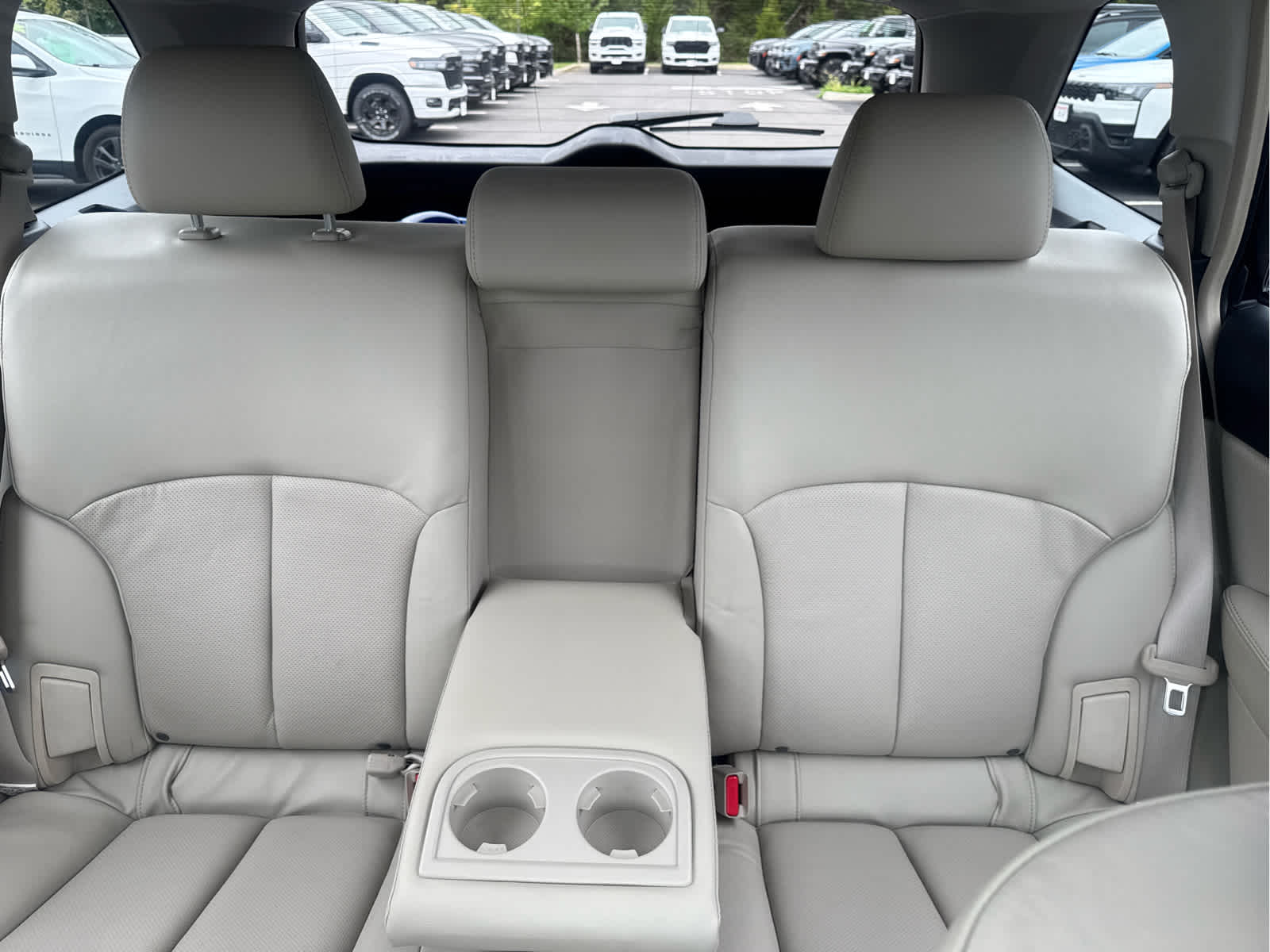 2011 Subaru Outback 2.5i Limited Pwr Moon