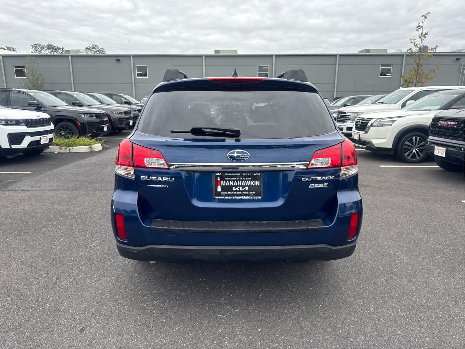 2011 Subaru Outback 2.5i Limited Pwr Moon