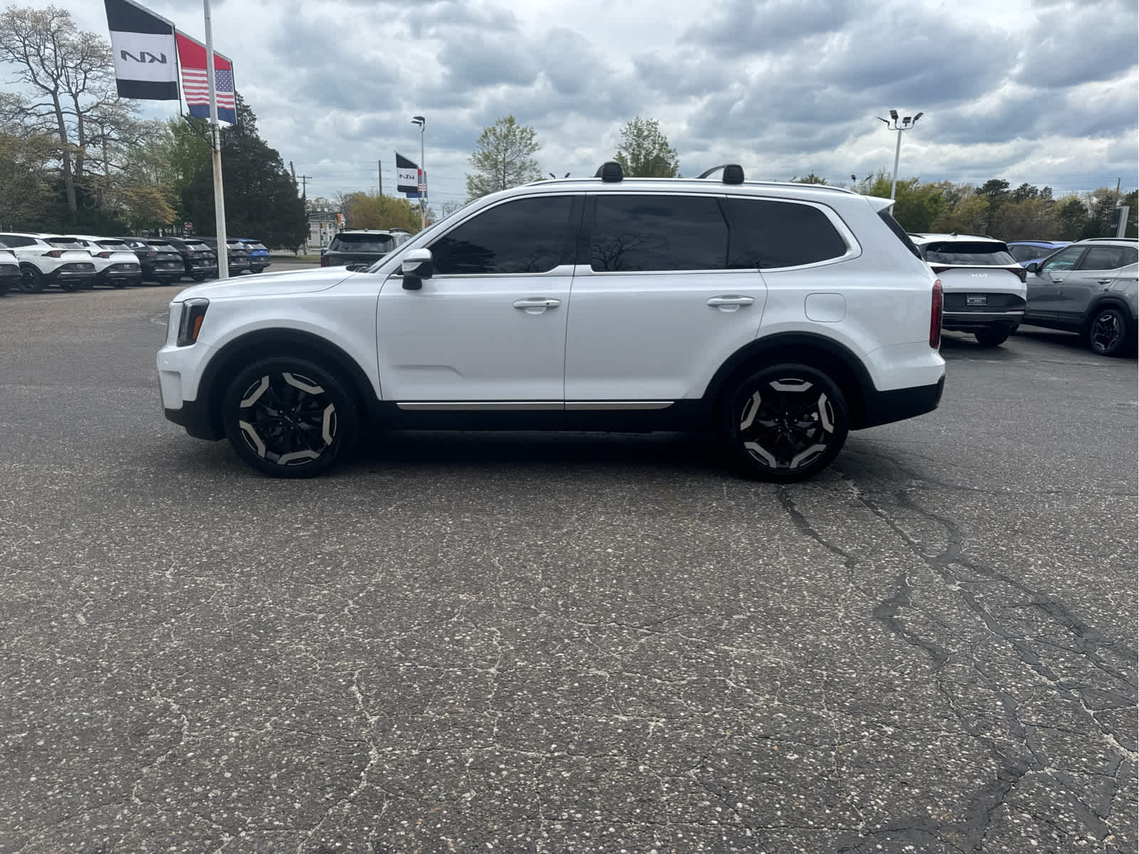 2024 Kia Telluride S