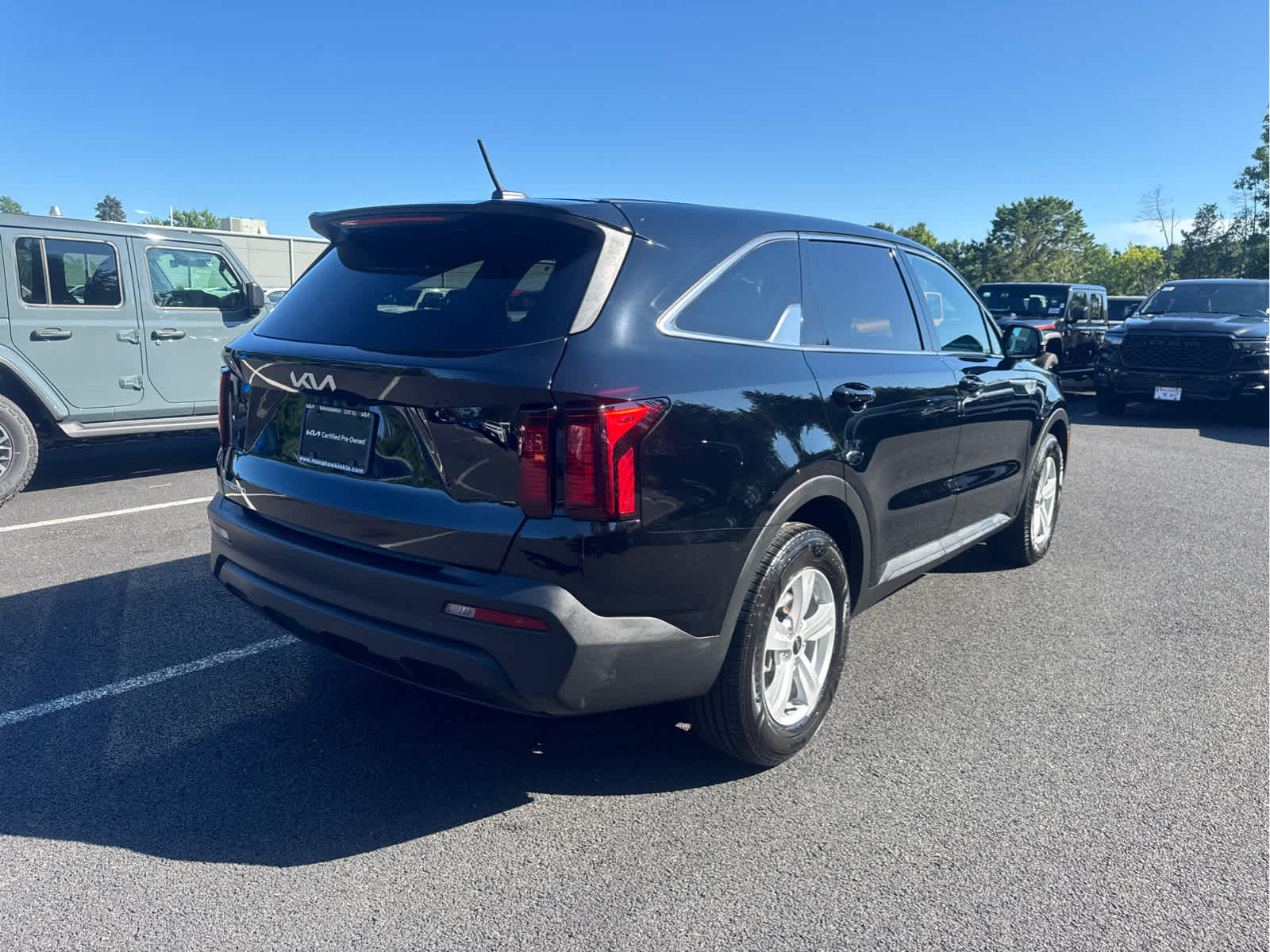 2023 Kia Sorento LX