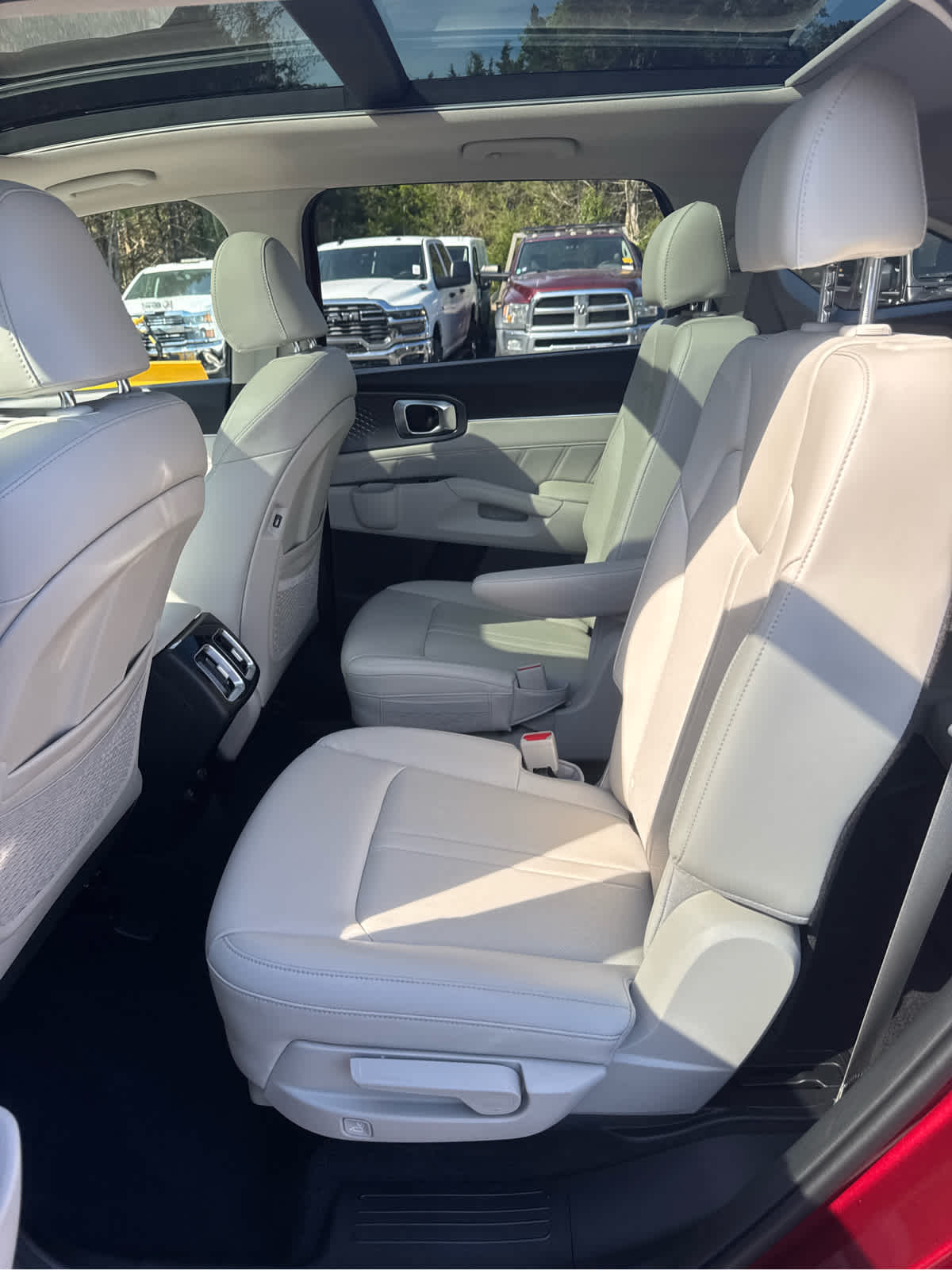 2023 Kia Sorento SX