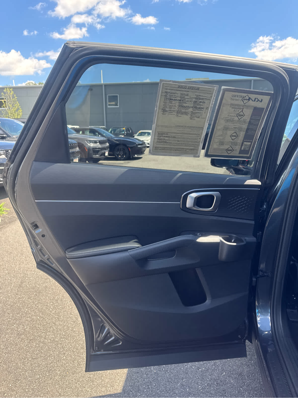 2023 Kia Sorento S