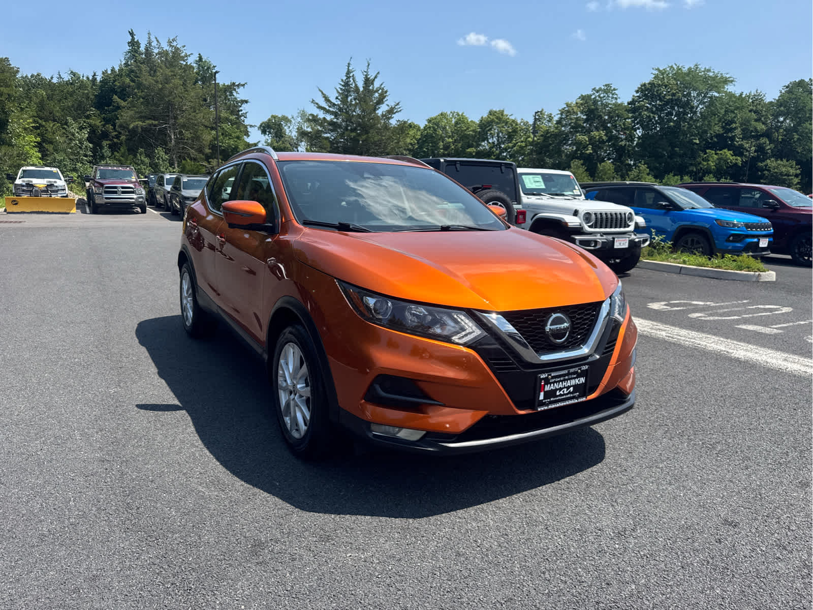 2022 Nissan Rogue Sport SV