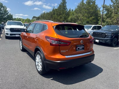 2022 Nissan Rogue Sport SV