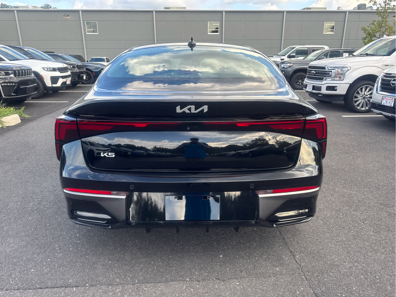 2025 Kia K5 LXS
