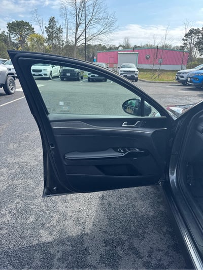 2025 Kia K5 EX