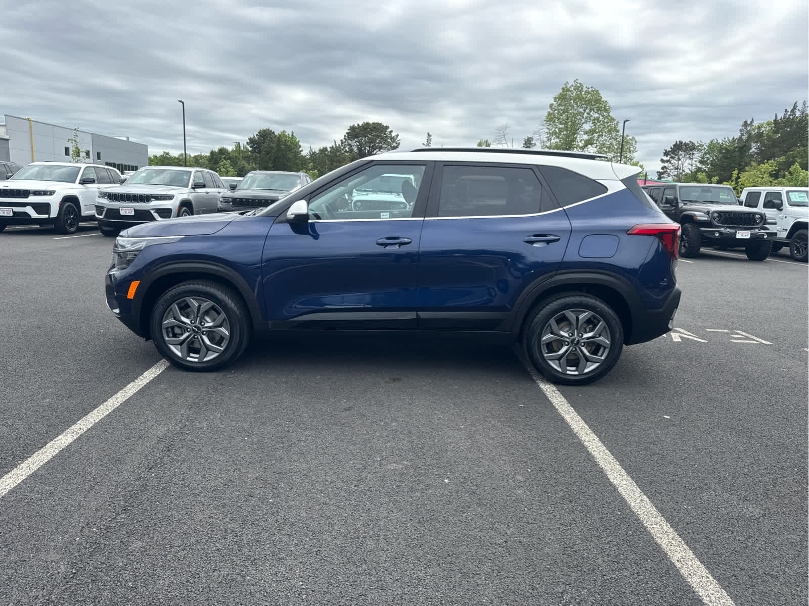 2024 Kia Seltos S