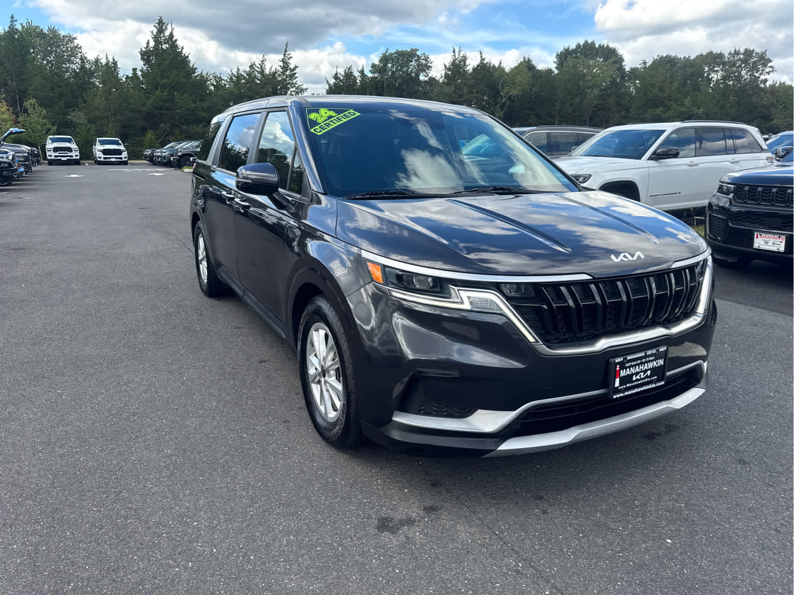2024 Kia Carnival LX