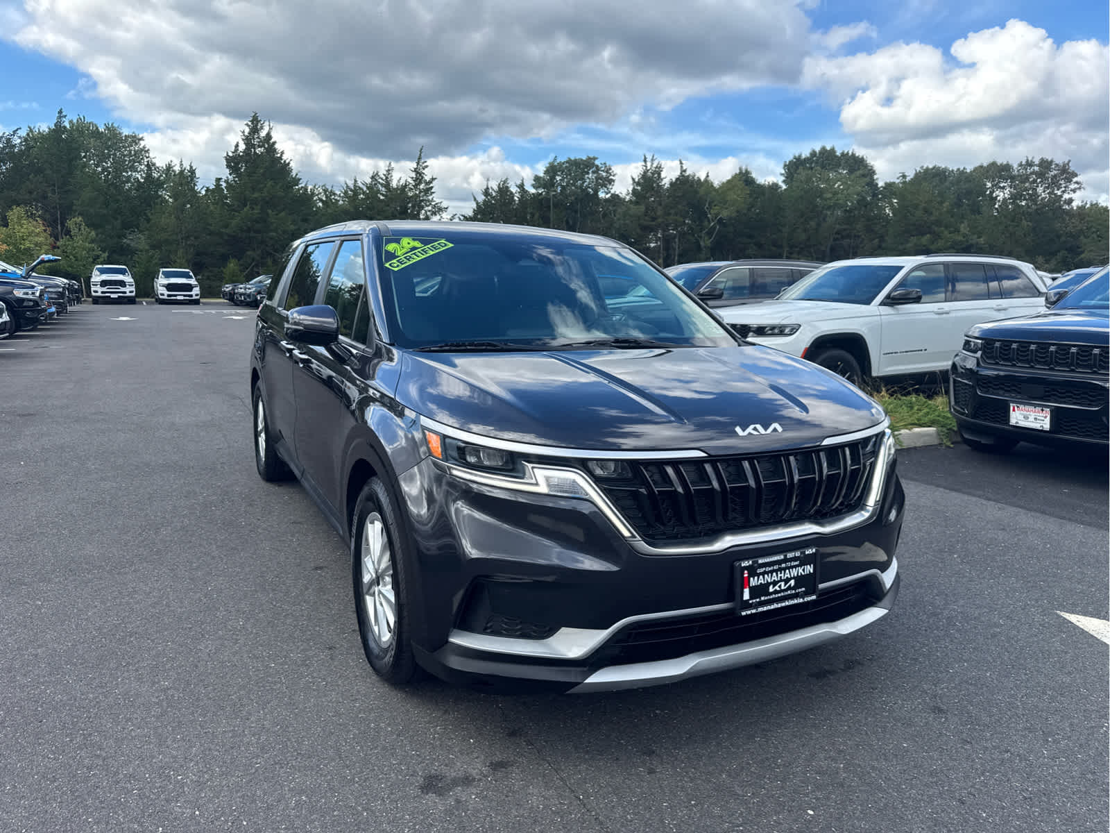 2024 Kia Carnival LX
