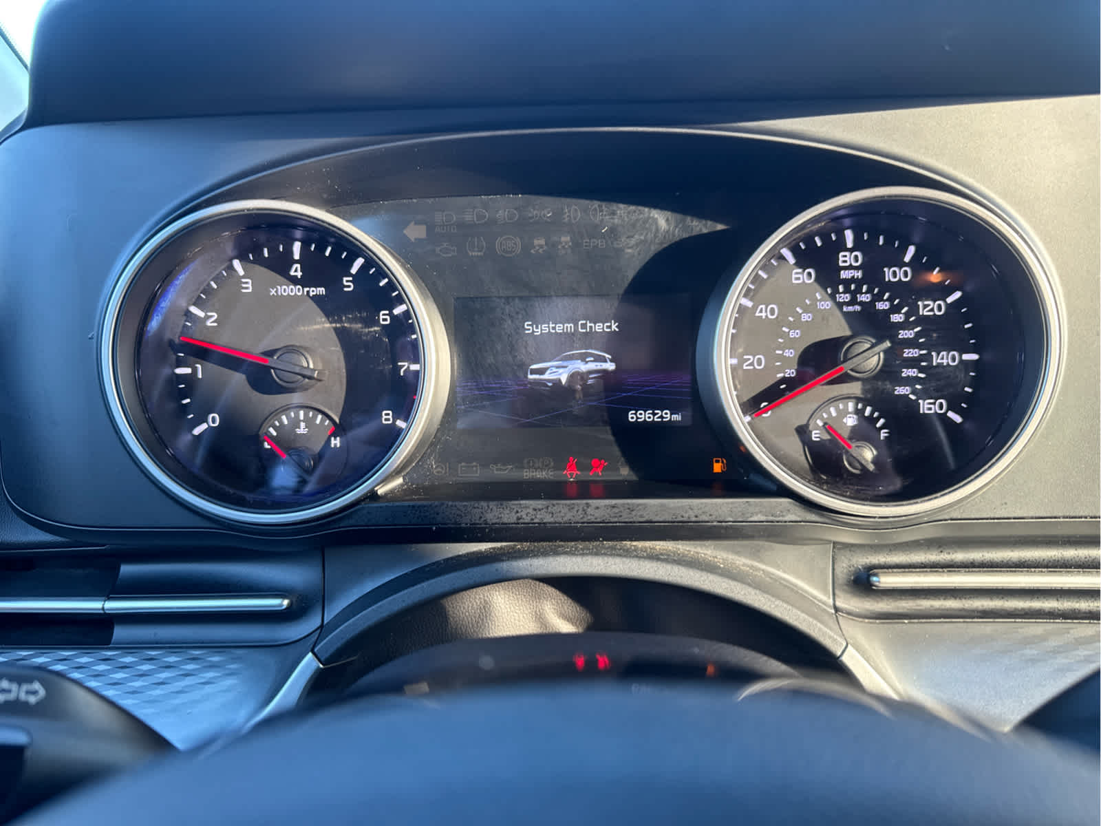 2022 Kia Carnival LX