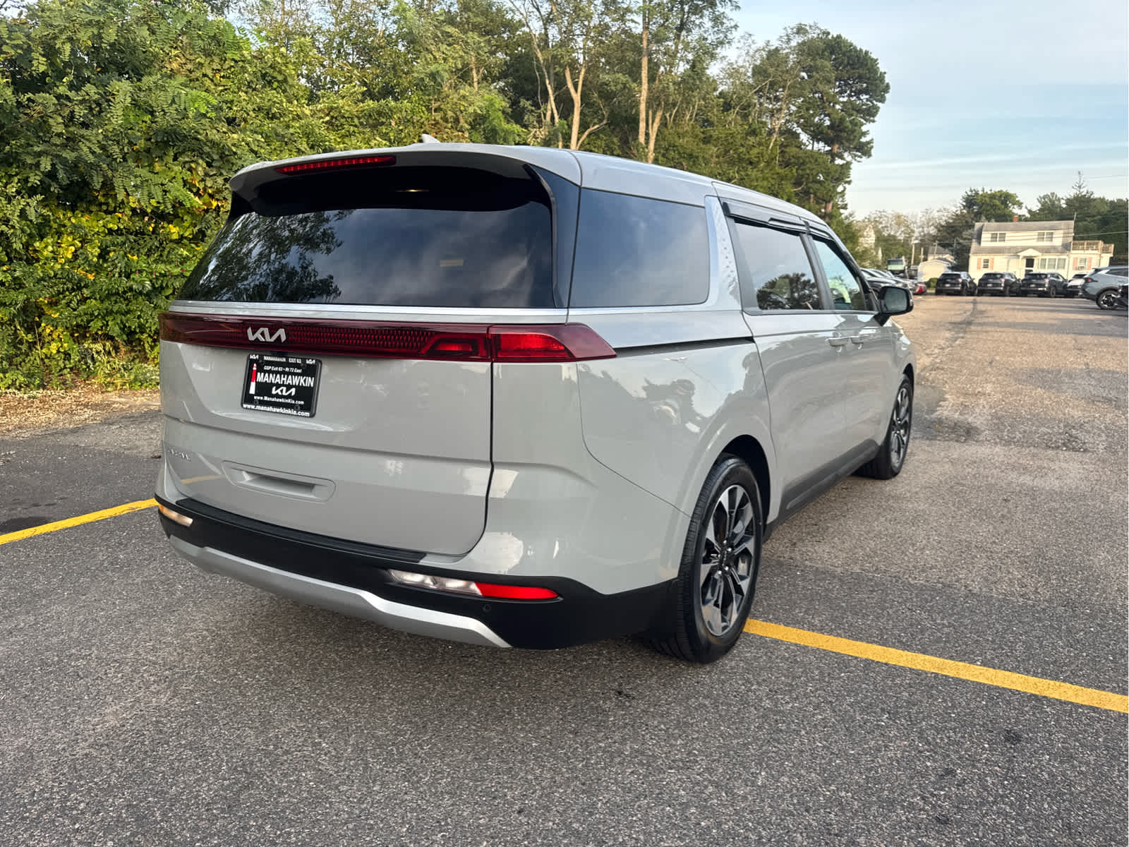 2024 Kia Carnival EX