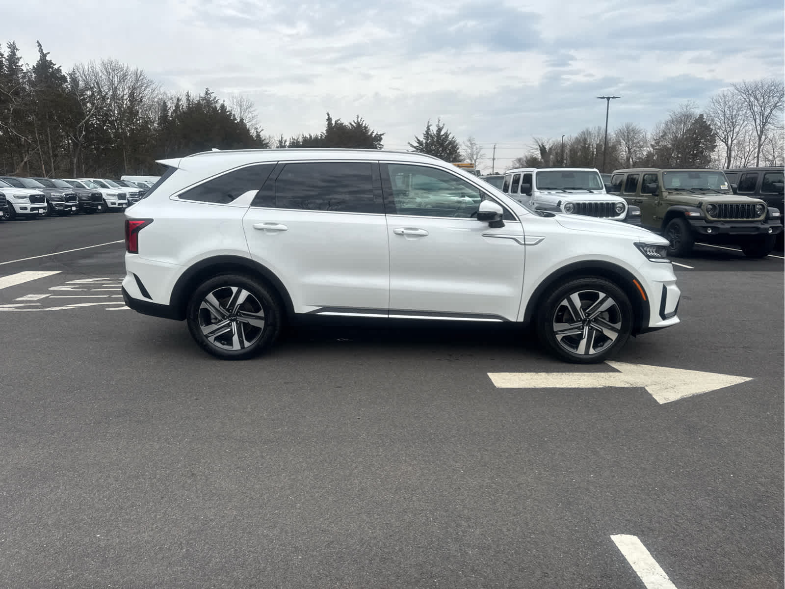 2023 Kia Sorento Hybrid EX