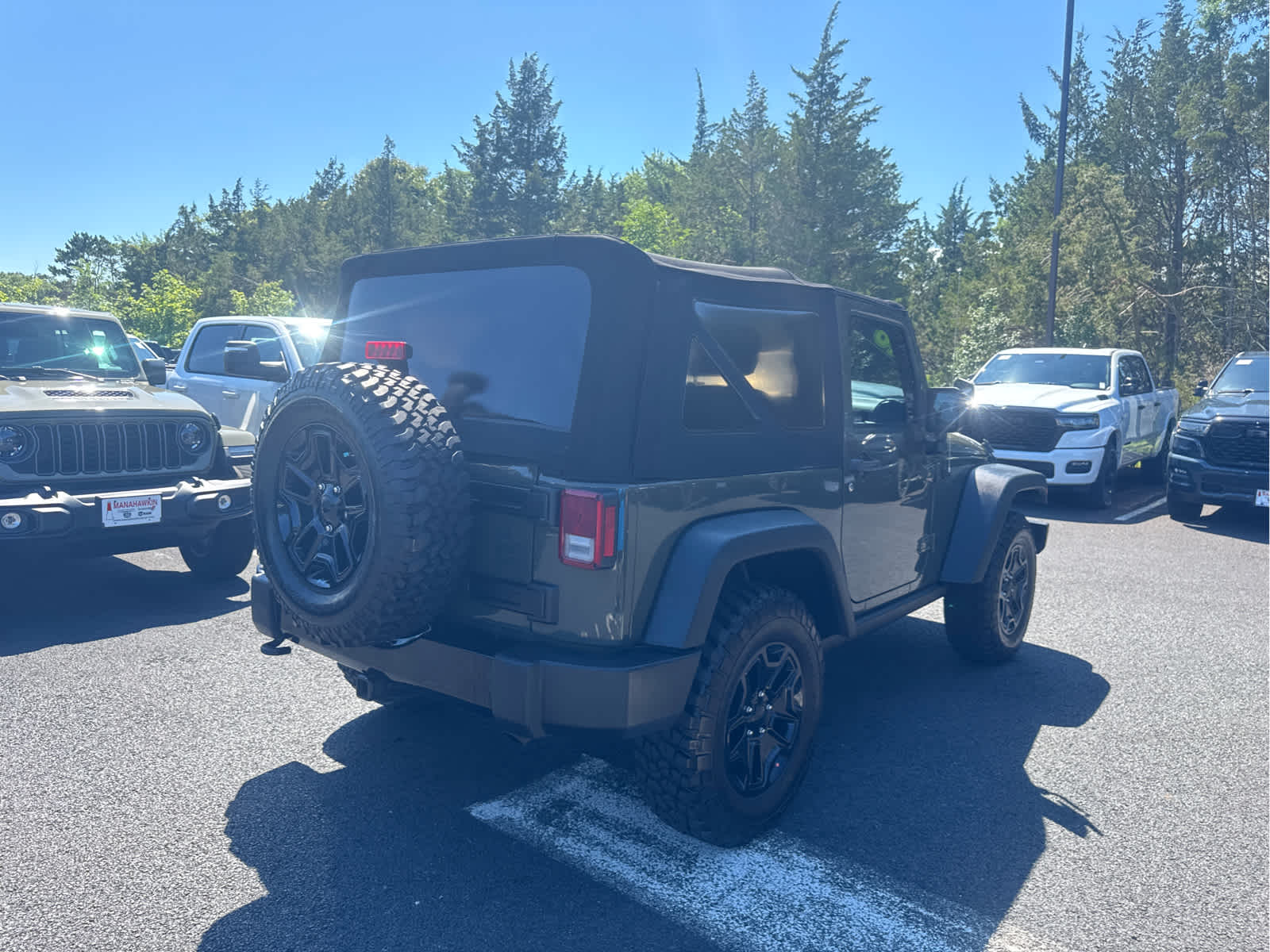 2016 Jeep Wrangler Willys Wheeler