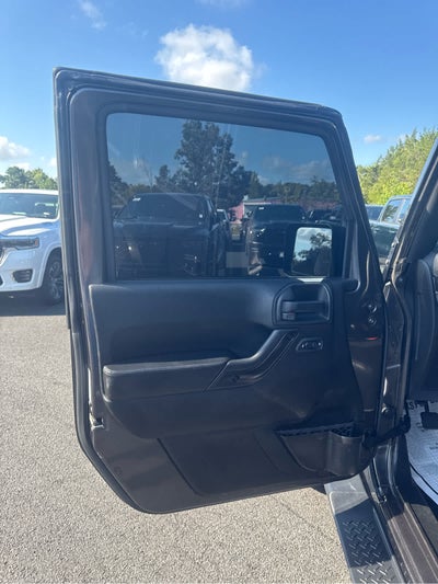 2017 Jeep Wrangler Unlimited Smoky Mountain