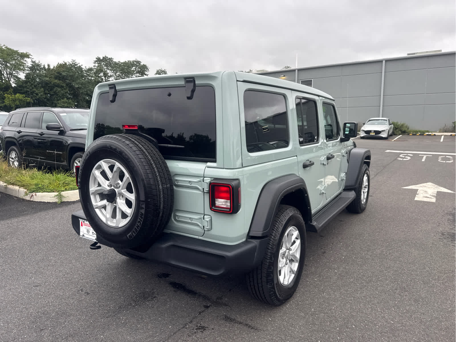 2023 Jeep Wrangler Sport S