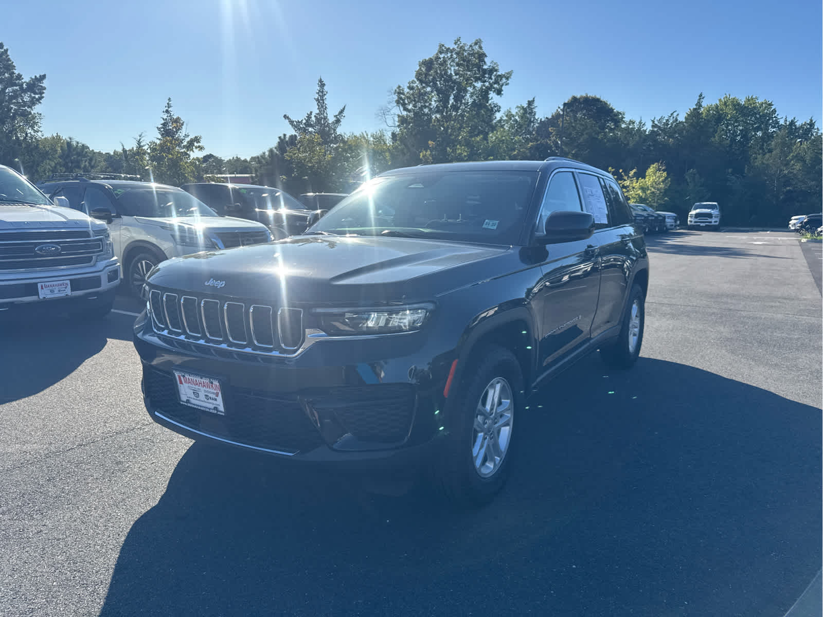 2023 Jeep Grand Cherokee Laredo