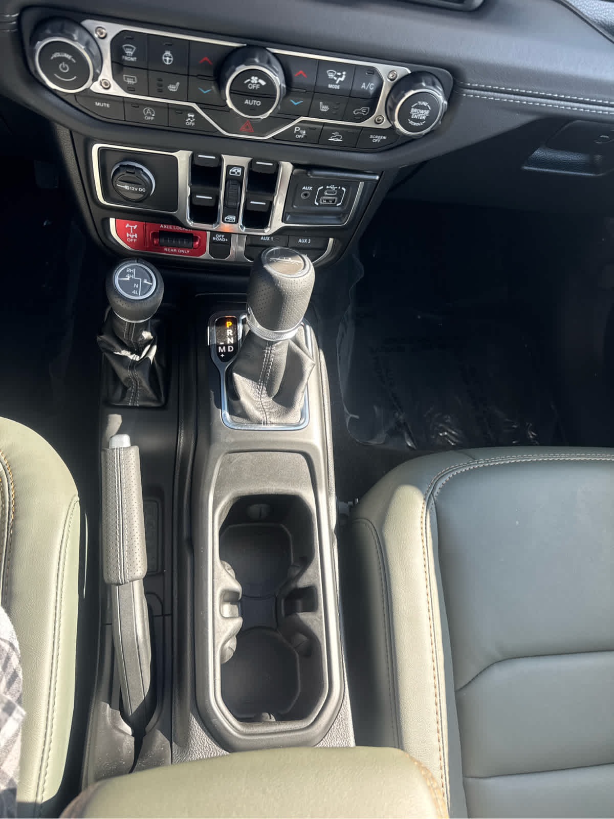 2025 Jeep Gladiator Mojave