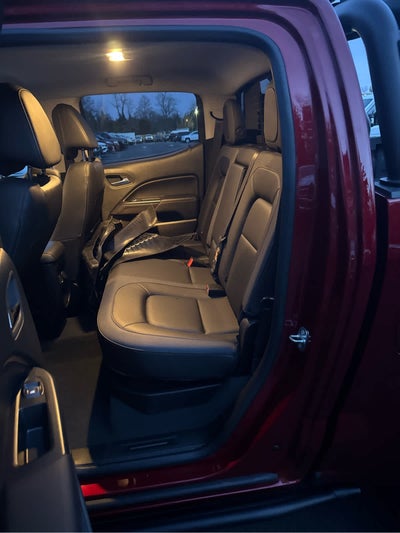 2022 GMC Canyon 4WD AT4 w/Leather