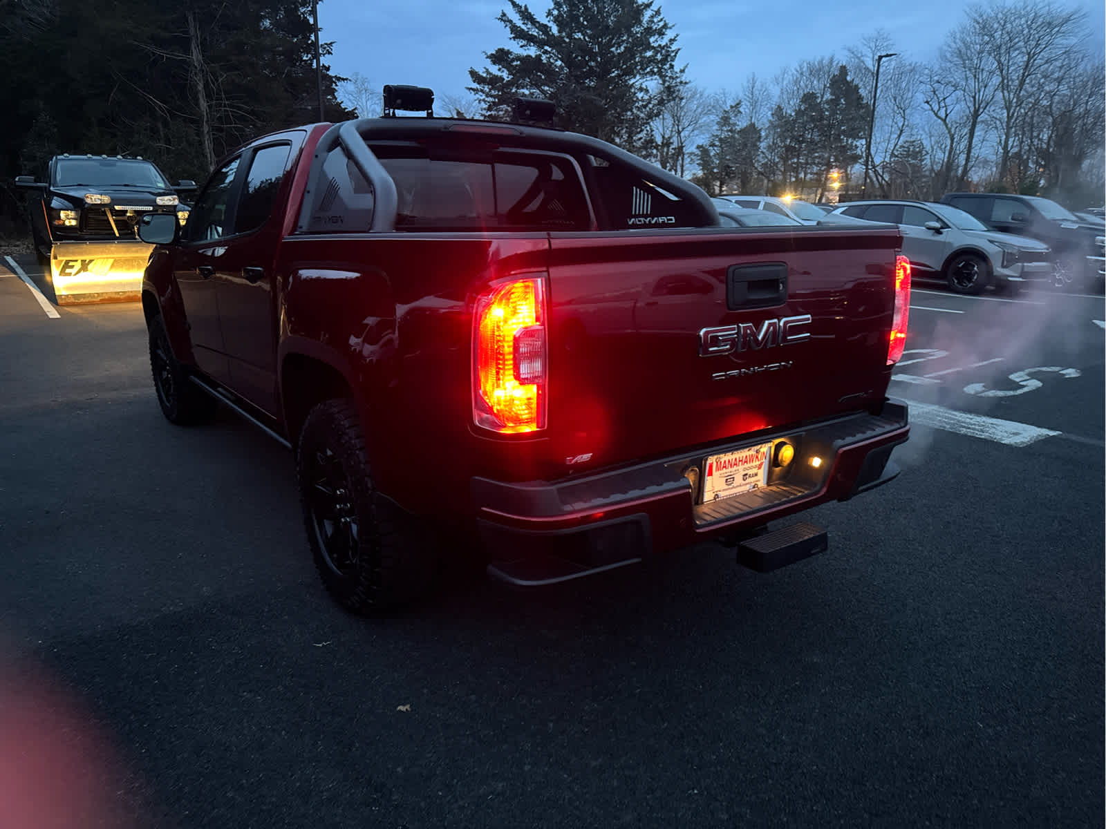 2022 GMC Canyon 4WD AT4 w/Leather