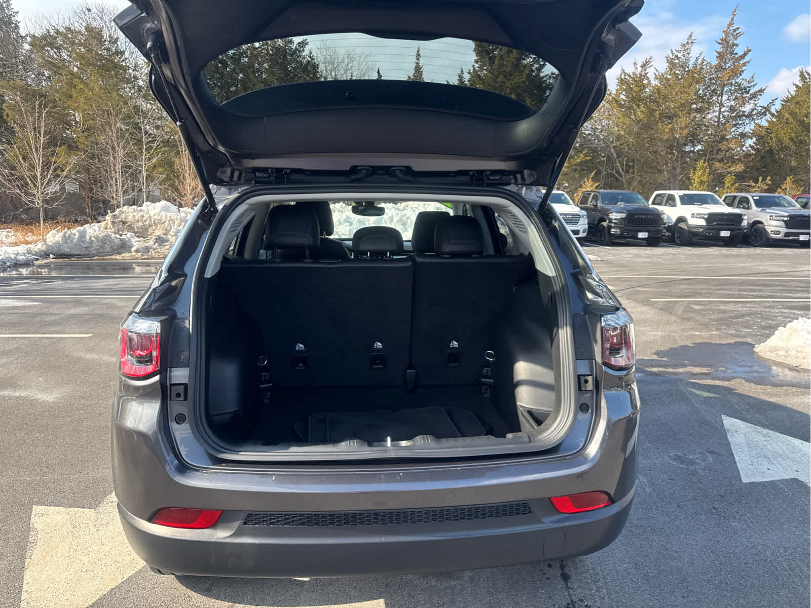 2022 Jeep Compass Latitude Lux