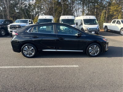 2022 Hyundai Ioniq Plug-In Hybrid SEL