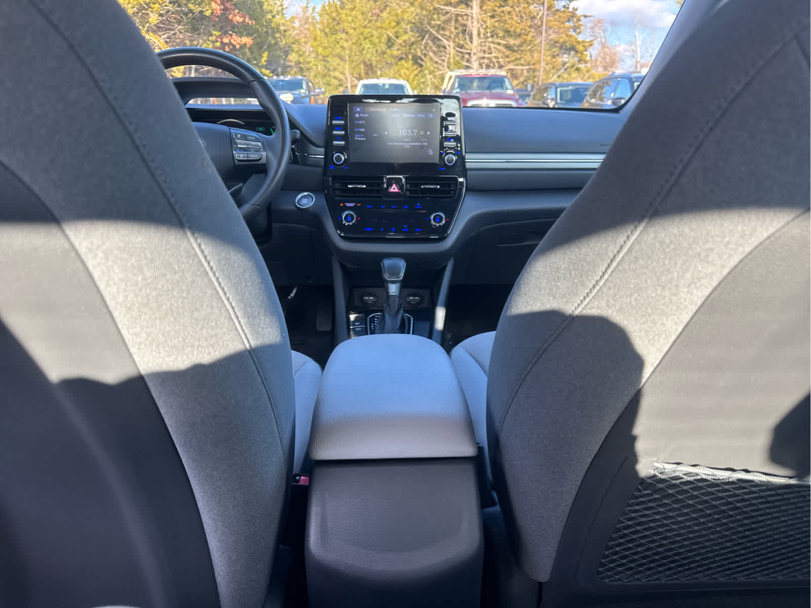 2022 Hyundai Ioniq Plug-In Hybrid SEL