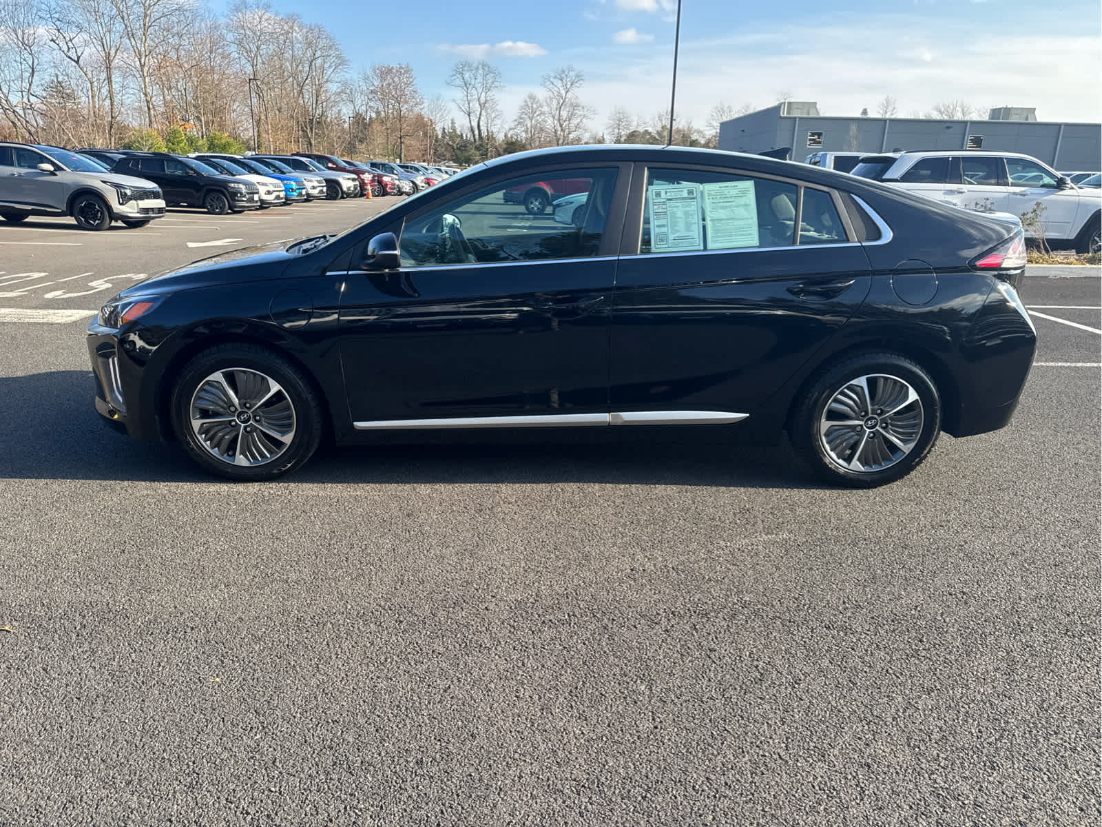 2022 Hyundai Ioniq Plug-In Hybrid SEL