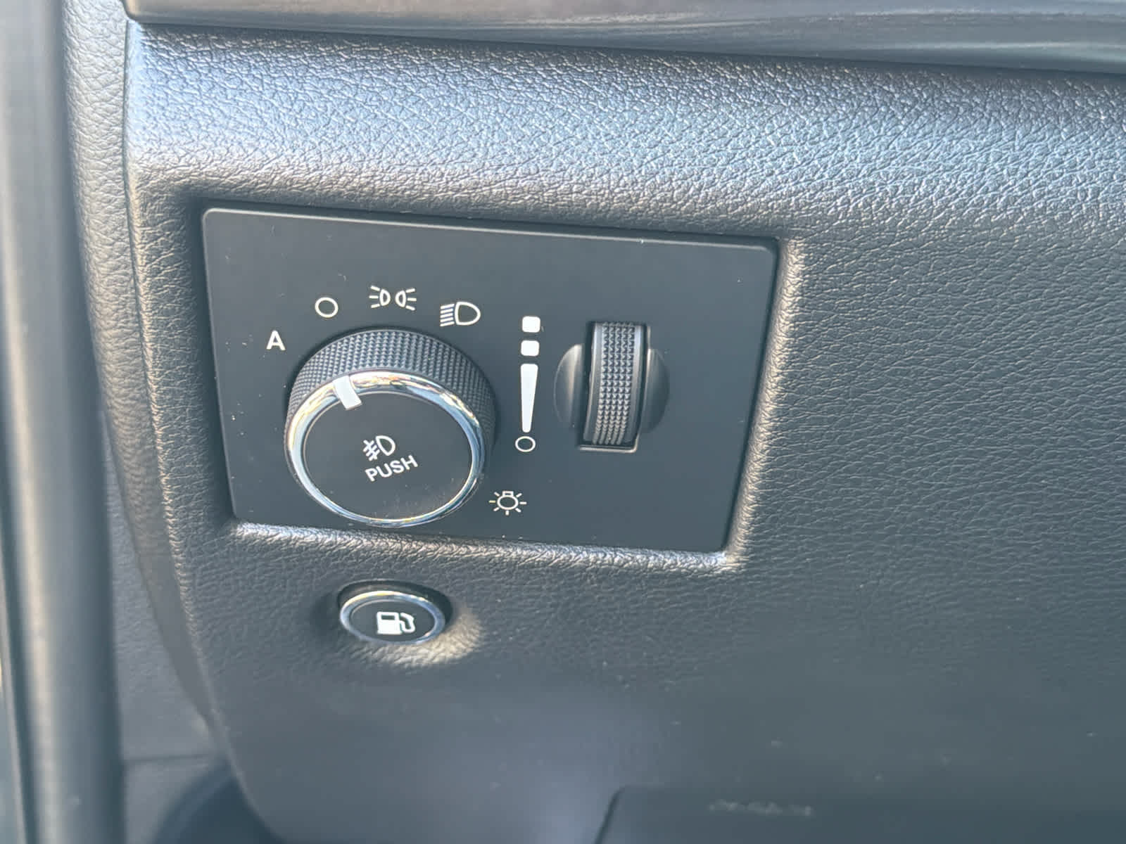 2021 Jeep Grand Cherokee Laredo X 4x2