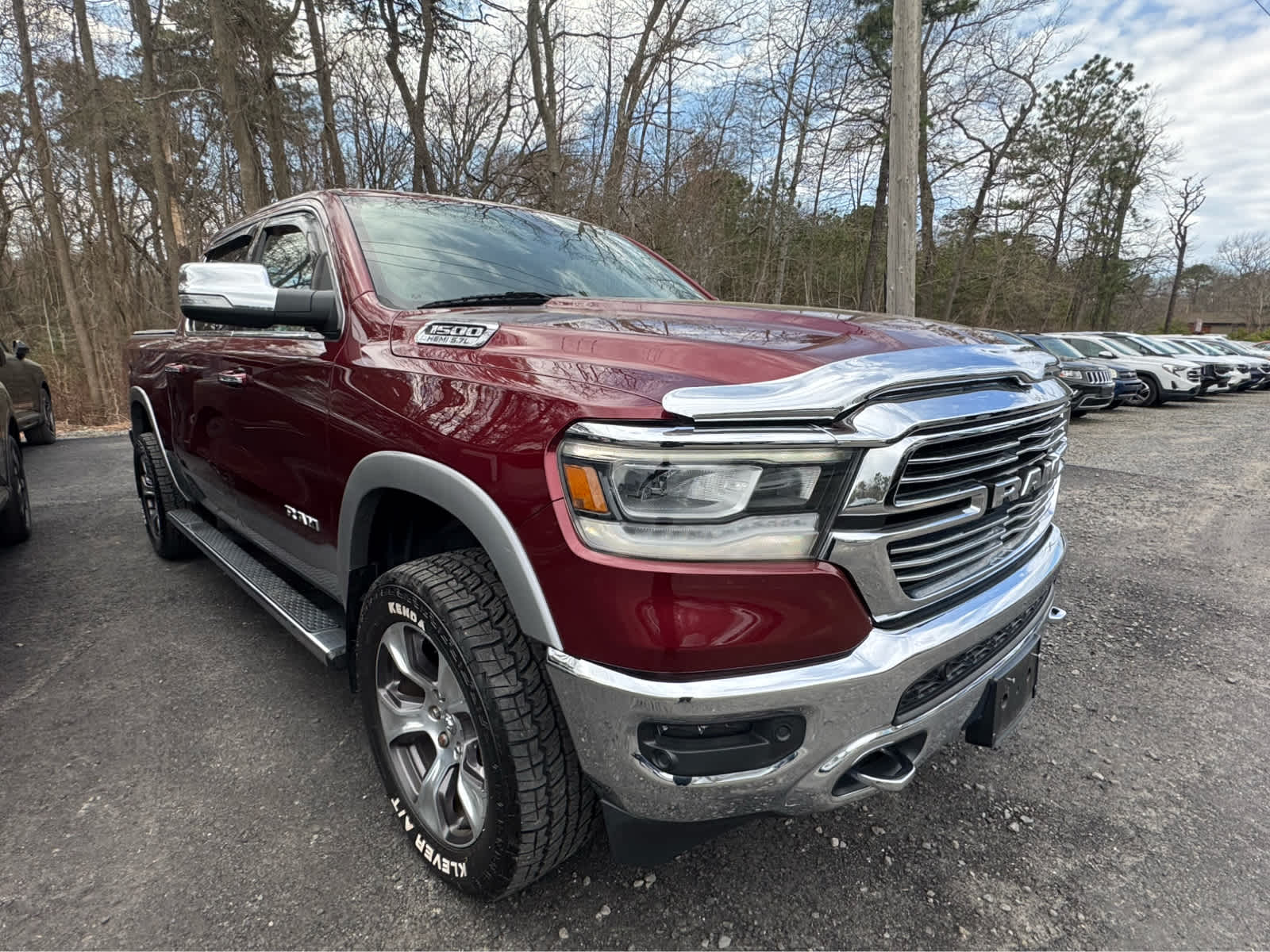 2019 RAM 1500 Laramie Crew Cab 4x4 5'7" Box