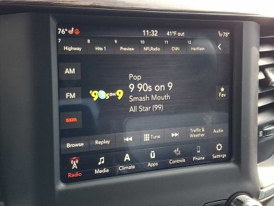 2019 RAM 1500 Laramie Crew Cab 4x4 5'7" Box