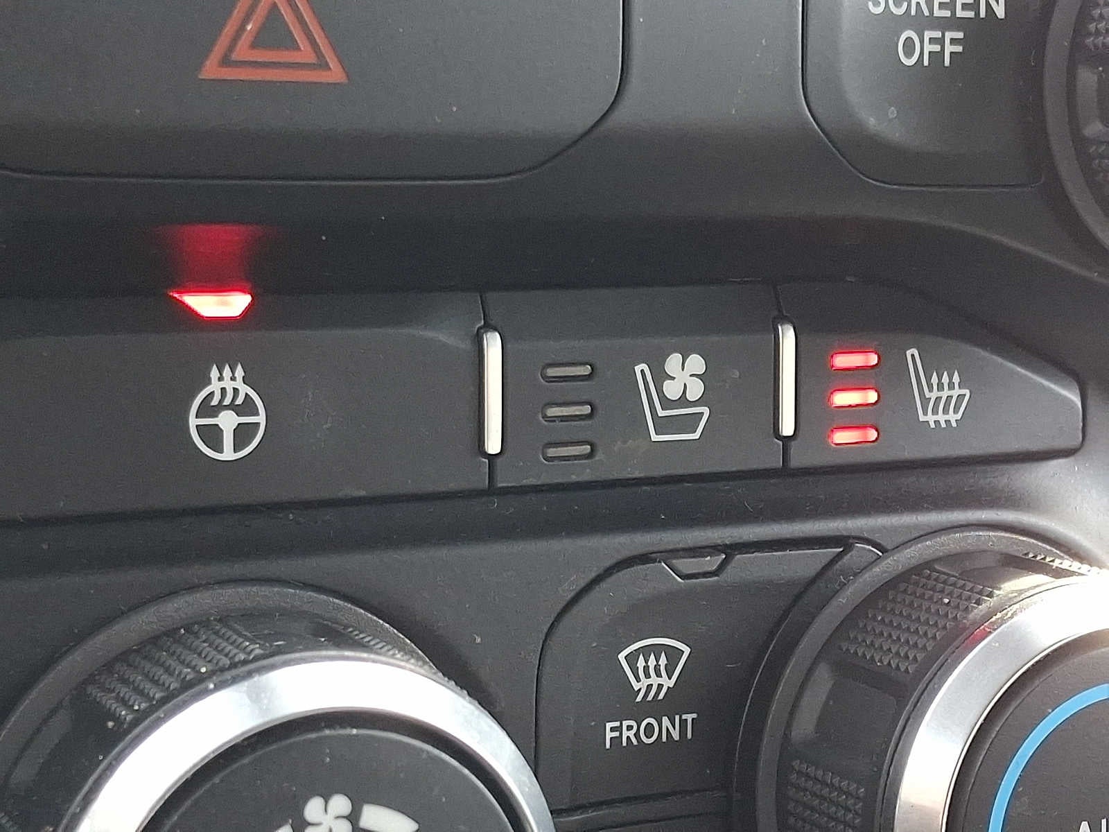 2019 RAM 1500 Laramie Crew Cab 4x4 5'7" Box