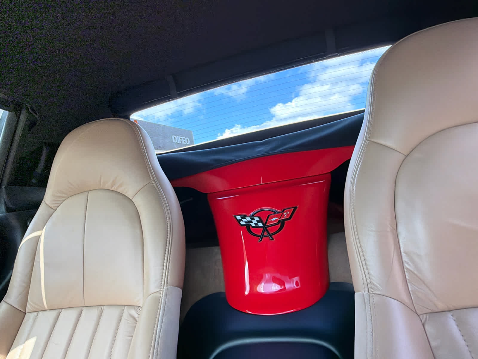2000 Chevrolet Corvette Base