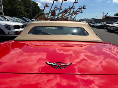 2000 Chevrolet Corvette Base