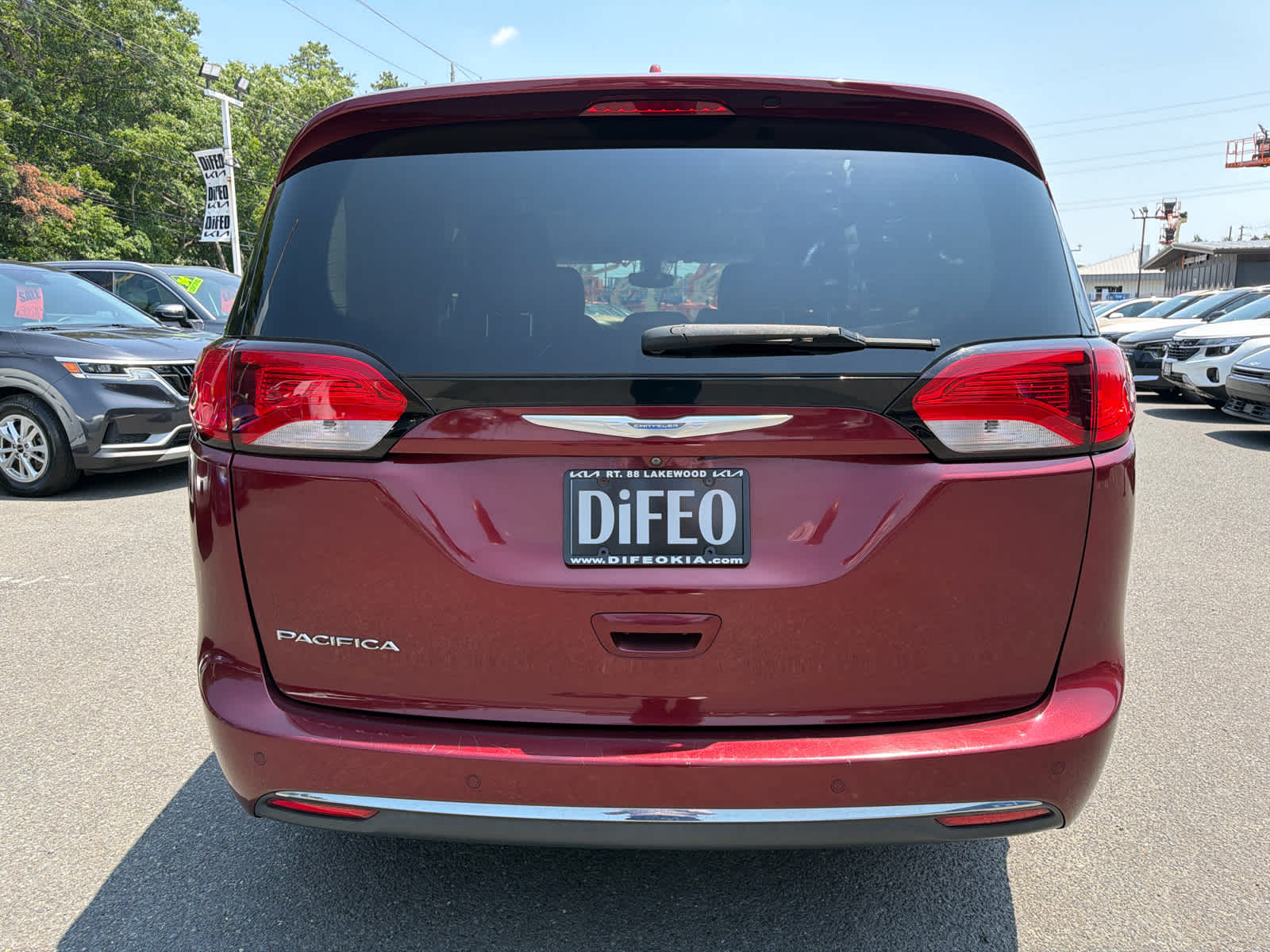 2017 Chrysler Pacifica Touring-L