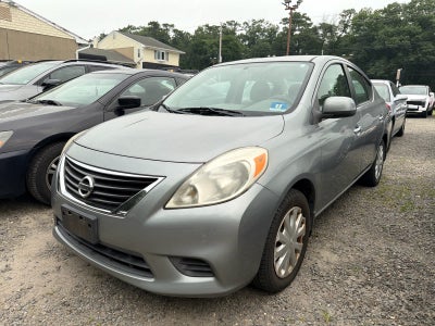 2012 Nissan Versa 1.6 SV