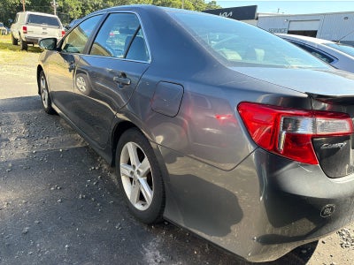 2014 Toyota Camry SE