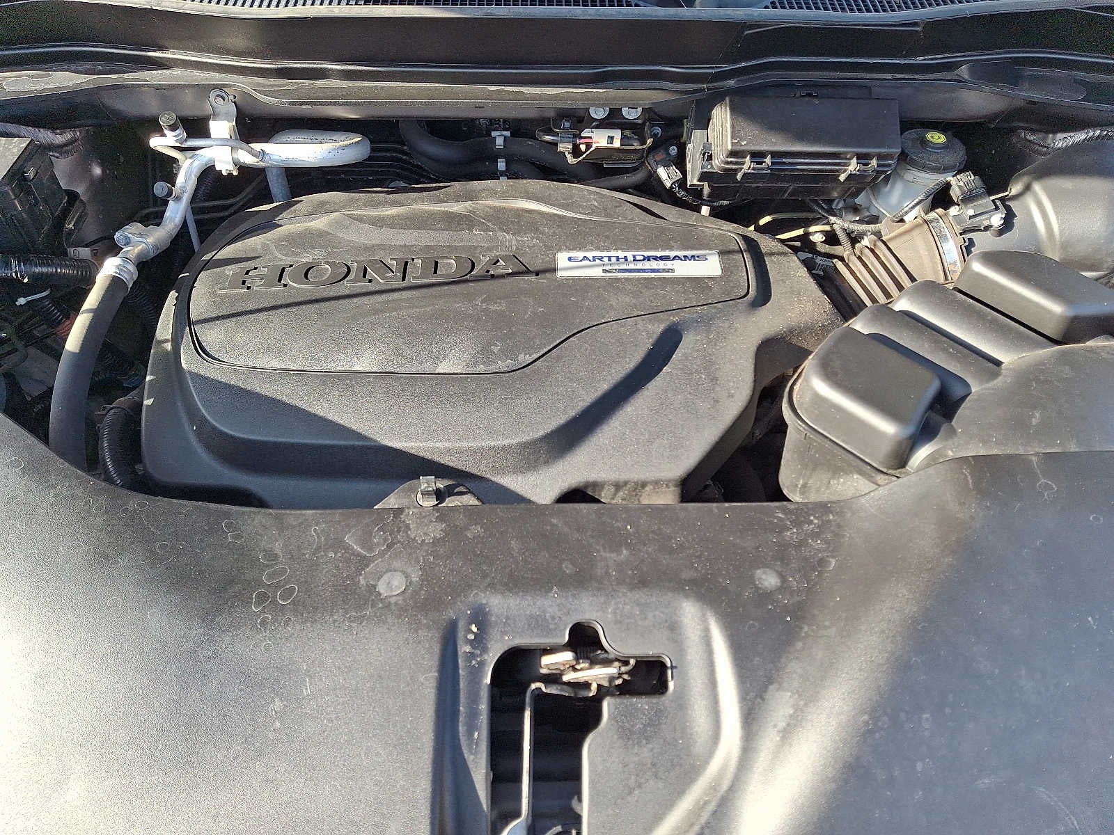 2020 Honda Pilot AWD Elite