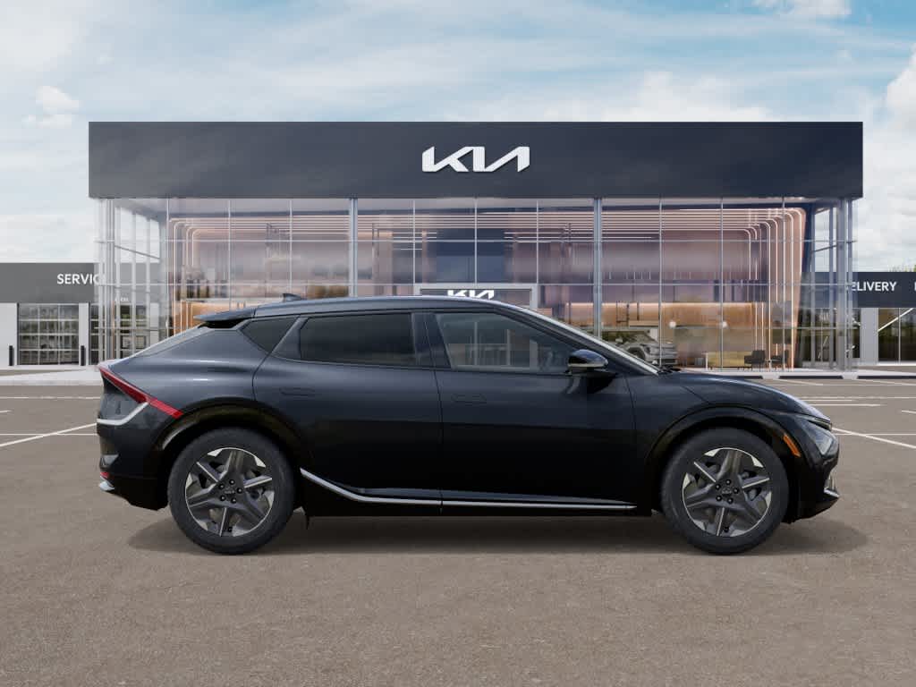 2026 Kia EV6 Light RWD