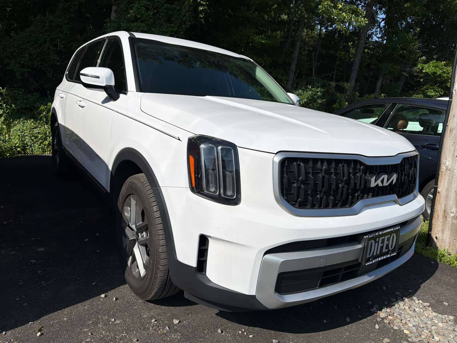 2024 Kia Telluride LX