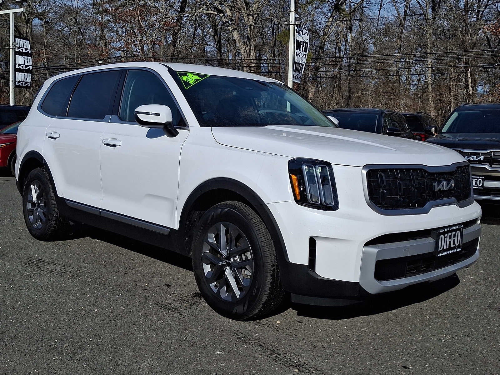 2024 Kia Telluride LX