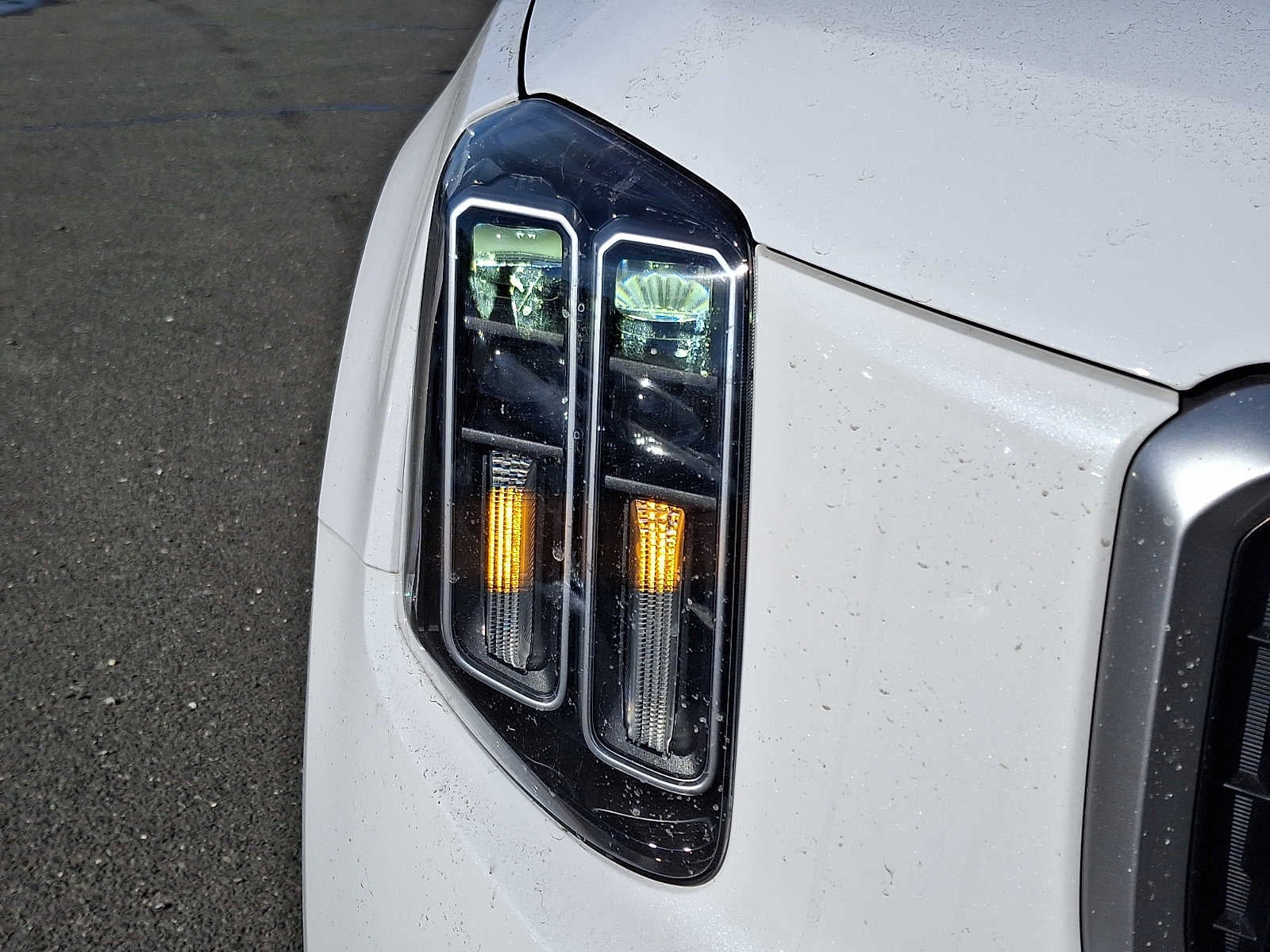 2024 Kia Telluride LX