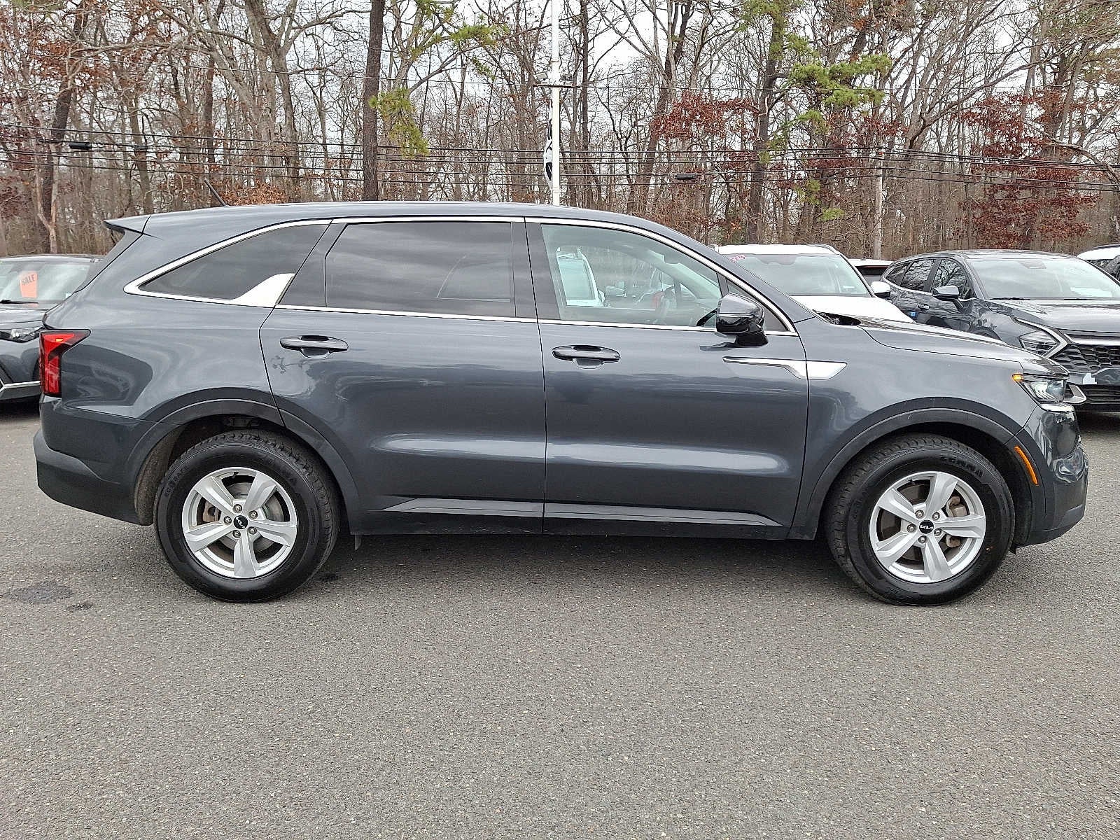 2023 Kia Sorento LX