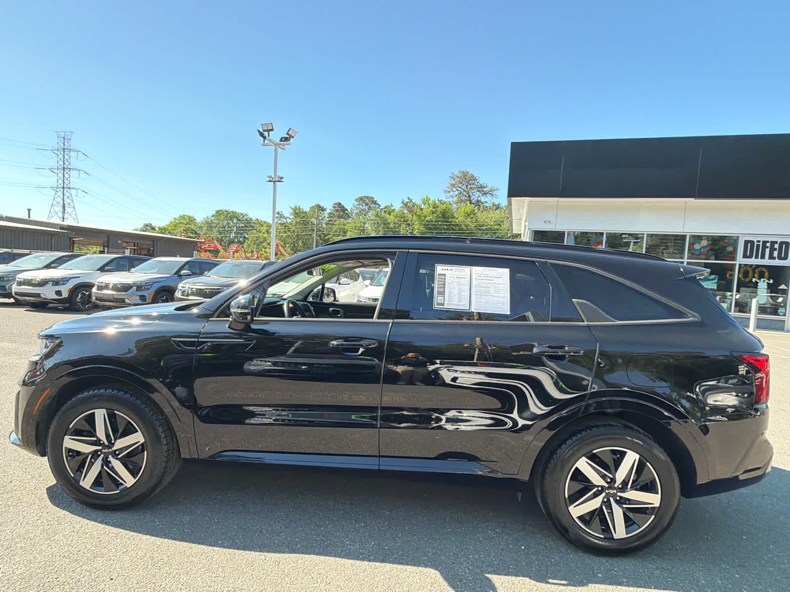 2022 Kia Sorento S